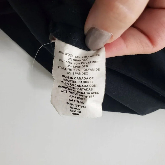 Bebe Women's Black Wool Blend Belted Trumpet Flare Skirt Made‎ in Canada Size 0 - Picture 3 of 4